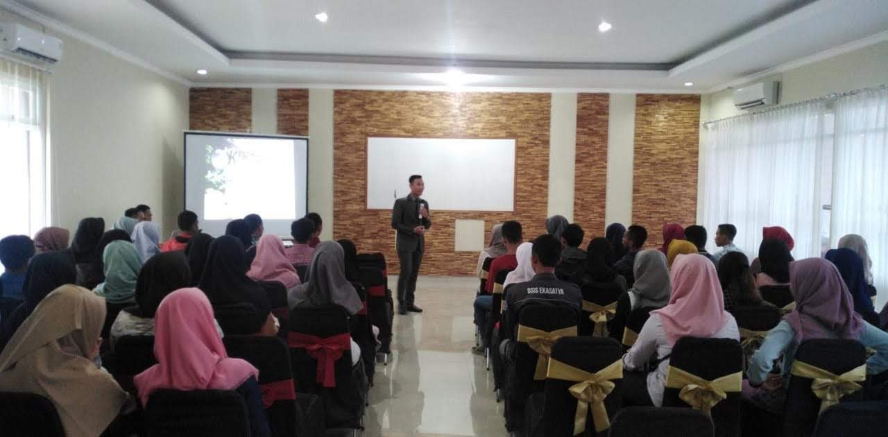 Bimbingan tesis dan disertasi intensif untuk mahasiswa S2 dan S3